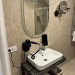 & Zatyshnyi Dvir Апартаменты *