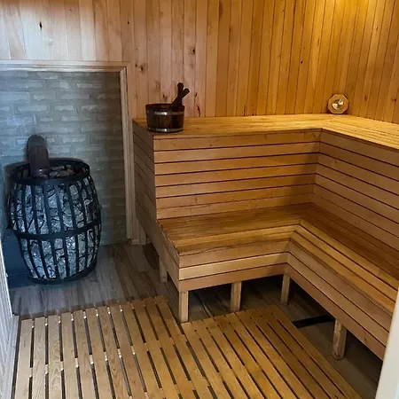 Hotel&spa Zatyshnyi Dvir Apartmán Bukoveľ