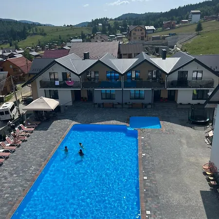 Zatyshnyi Dvir Апартаменты